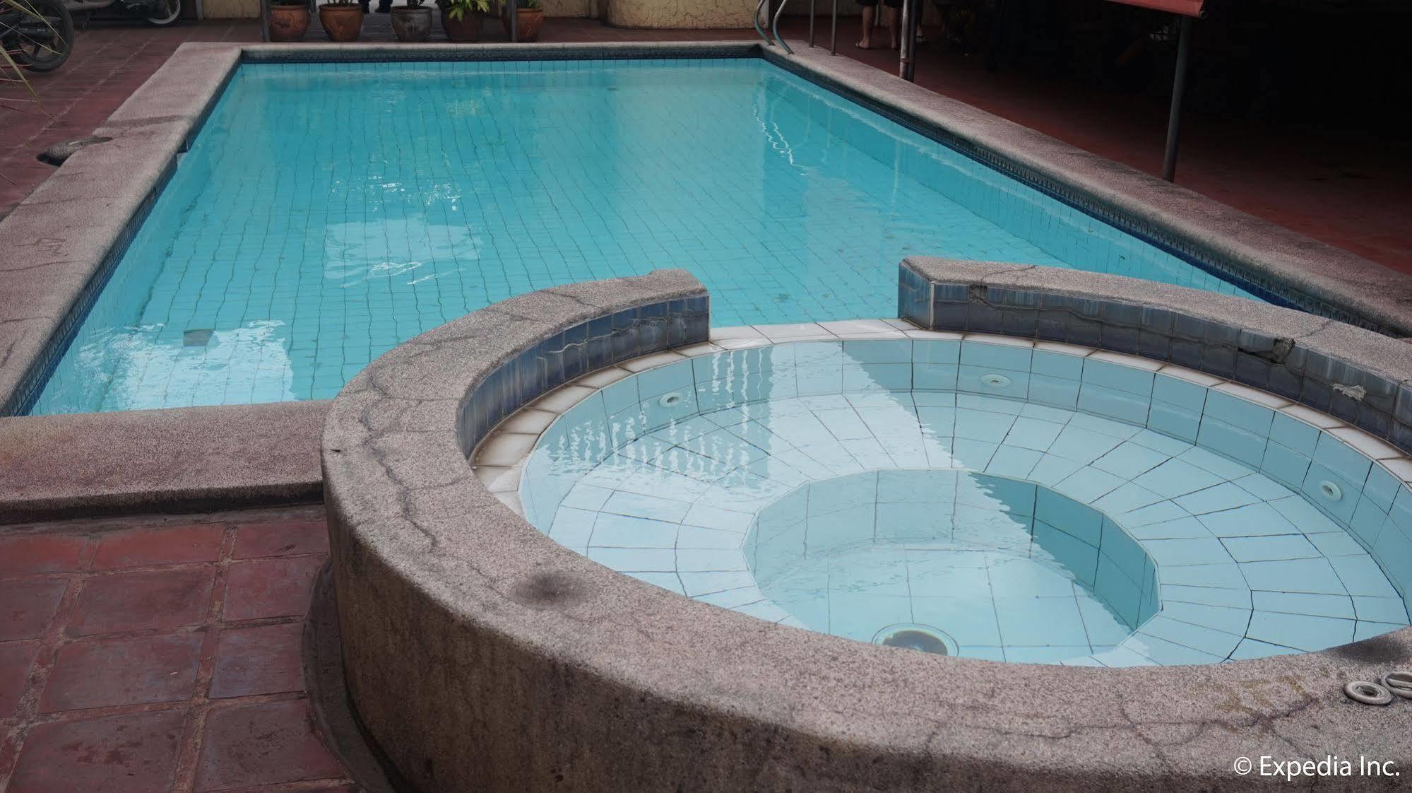 Phoenix Hotel 앙헬레스 외부 사진